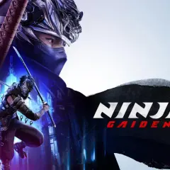 Ryu Hayabusa w akcji, gotowy do walki w Ninja Gaiden 4. Dynamiczna grafika z mieczami i neonowym miastem w tle.