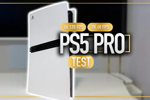 Biała konsola PS5 PRO z napisem "TEST" i informacjami o 4K 120 FPS oraz 8K 60 FPS.