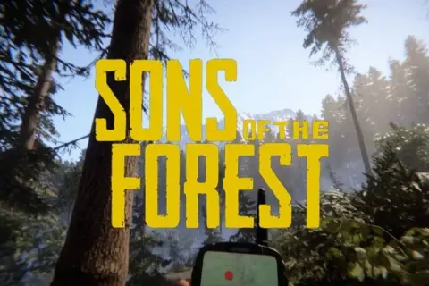 Napis "SONS OF THE FOREST" na tle lasu i gór. Gra survivalowa, która wkrótce pojawi się na Xbox.