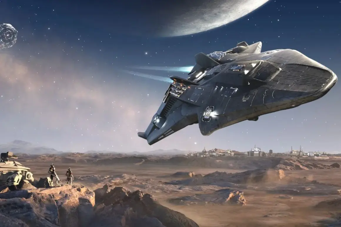 Statek kosmiczny nad obcą planetą, gdzie dwaj astronauci obserwują bazę. Scena jak z najlepszych **grach o kosmosie**.