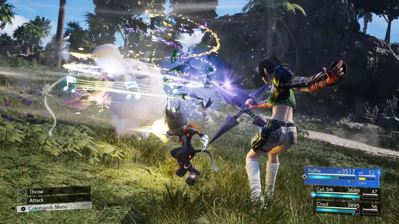 Yuffie walczy z potworem w Final Fantasy 7 Rebirth, używając magii i shurikenów.