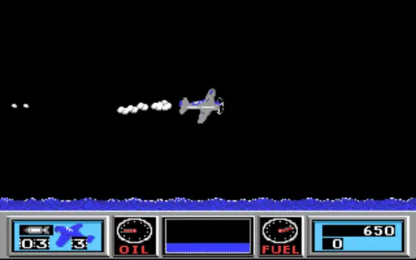 Samolot z "wings of fury" zostawia smugę dymu na nocnym niebie nad wzburzonym morzem. Wskaźniki pokazują paliwo i amunicję.