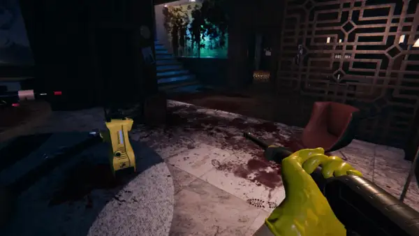 Ręka w żółtej rękawiczce trzyma narzędzie, gotowa do pracy jako **crime scene cleaner** w zalanym krwią wnętrzu.